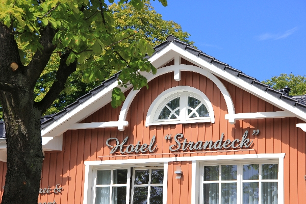 Hotel & Café Strandeck